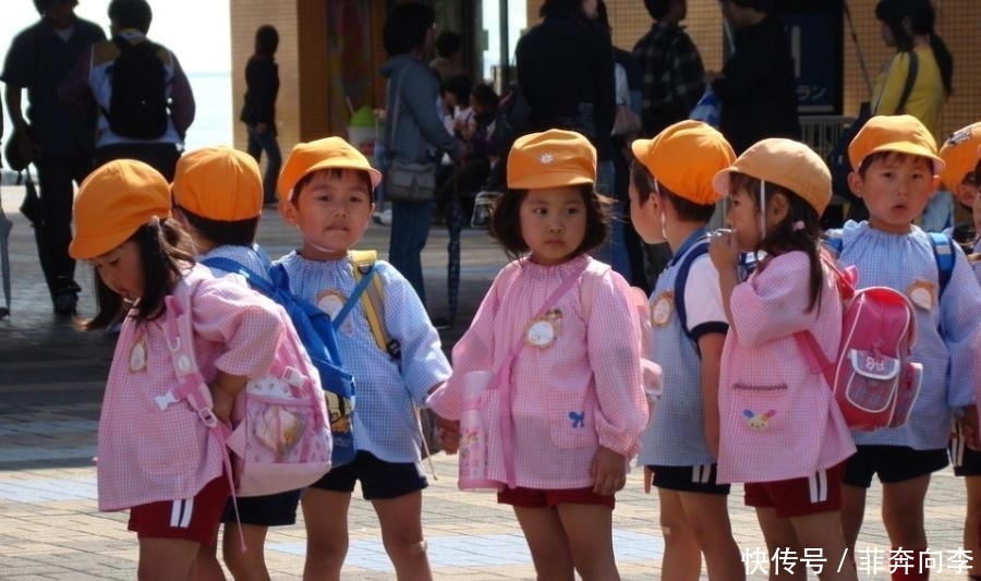 孩子们|为什么岛国小学生都独自上下学, 他们的父母却一点都不担心