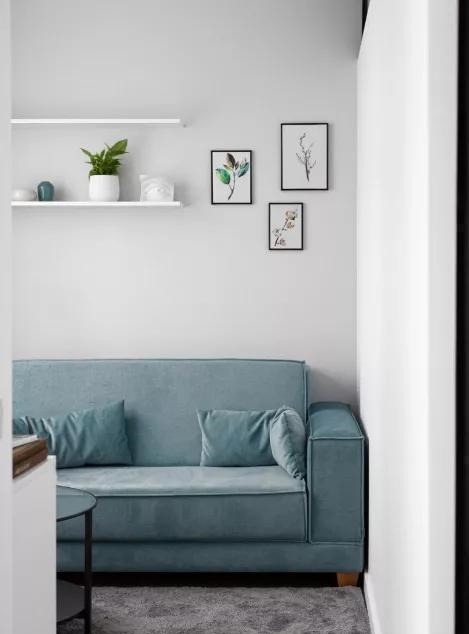 卧室|客厅一分为二当卧室,用玻璃折叠门做隔断,聪明人都这样设计了