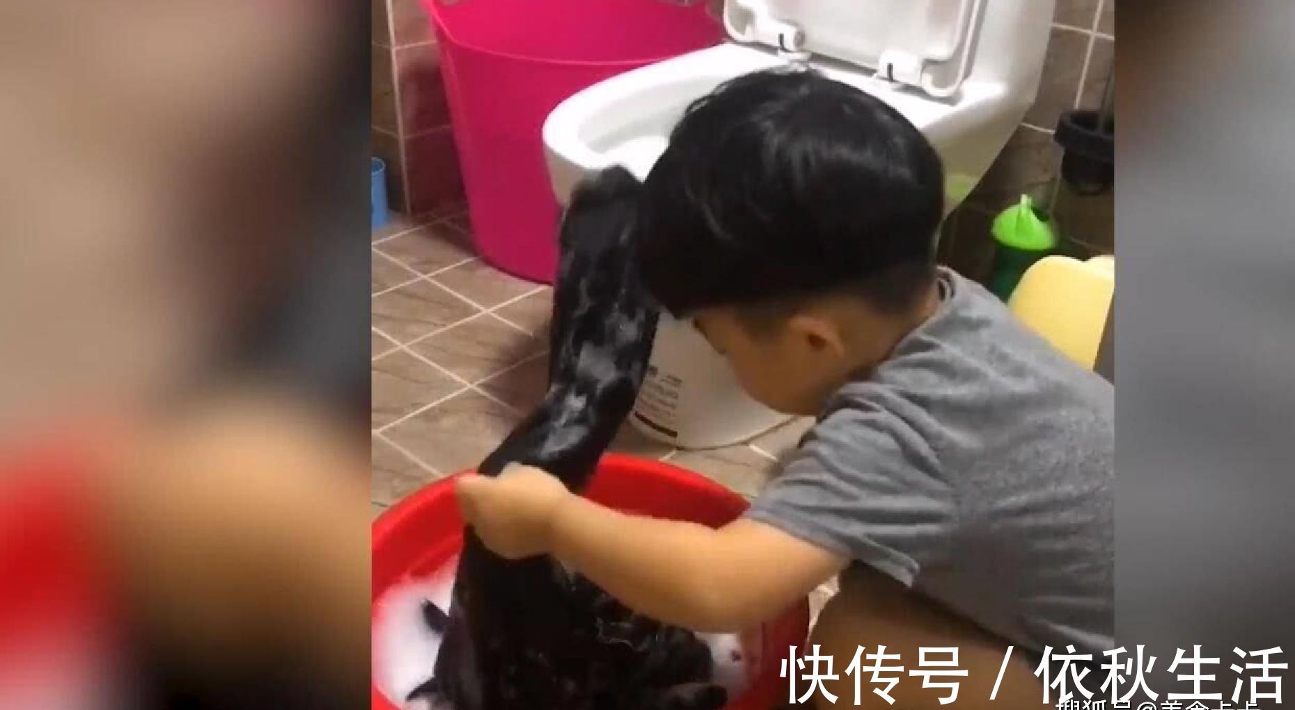 孩子|妈妈下班回家,怎么没看见孩子,一开门妈妈笑弯了腰