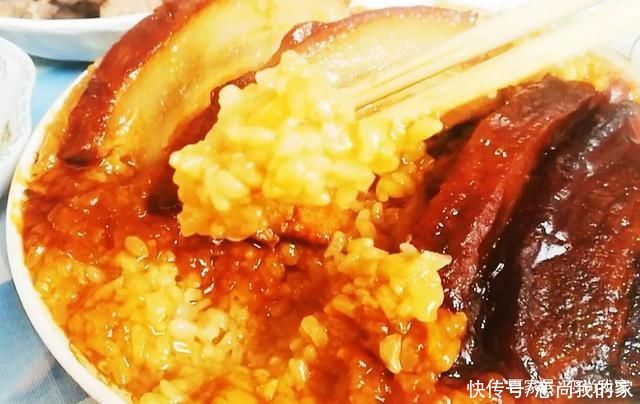  过年可做这传统的甜烧白，香甜软糯不油腻，我一次可以吃两大块