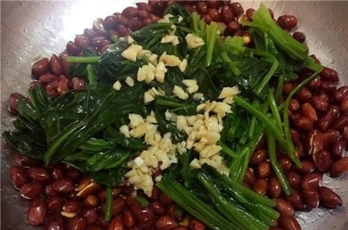 天亮|小雪后要食它，简单一拌，睡眠质量好，一觉到天亮，心情愉悦！