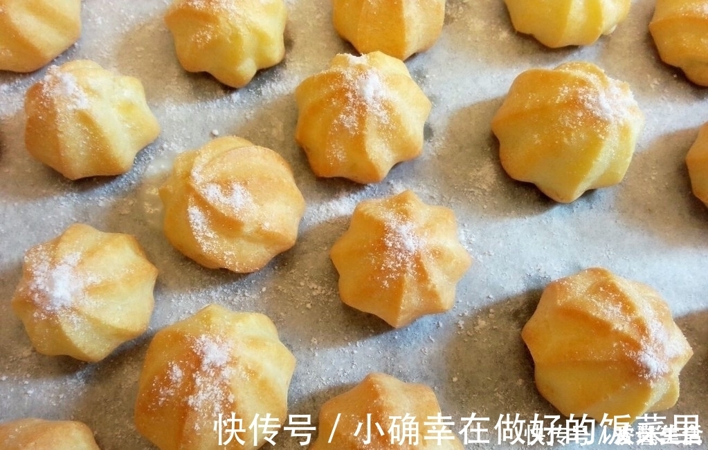 保鲜袋|3个鸡蛋,一碗面粉,教你做小零食,比做馒头简单,吃着比面包香