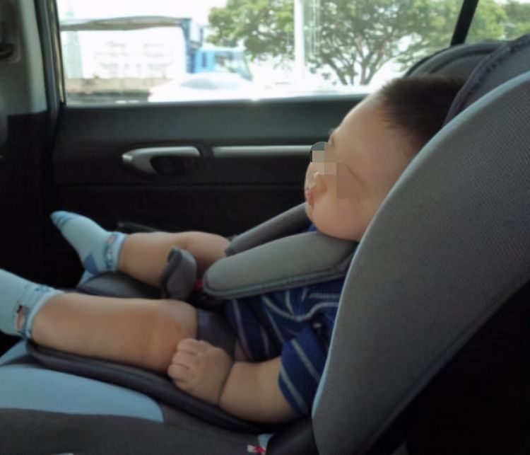 小惠|13岁男孩停止发育,身高超不过1米6,家长的无知终会让孩子买单