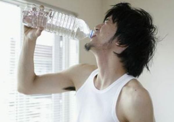 长寿|“寿命短”的人，早起爱做四件事，若你一样没占，恭喜你了