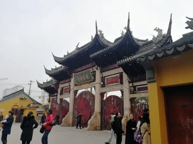 少林寺|中国以旅游景点著称的10大“千年古寺”，你都去过了吗？