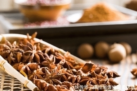 大蒜|煮鱼汤,牢记“2要3不放”,不管煮什么鱼,都鲜香入味,营养十足