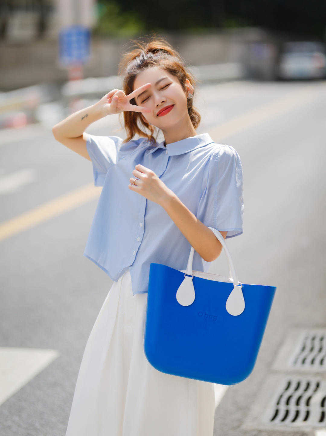 衬衫搭配|夏季,衬衫搭配半身裙温柔优雅,这样穿尽显青春活力,漂亮大气