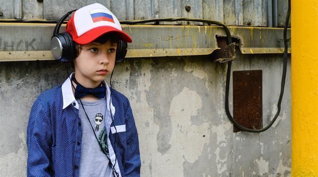 麒麟|华为Mate40基本定档,麒麟9000+双孔瀑布屏,拍照冲击全球第一