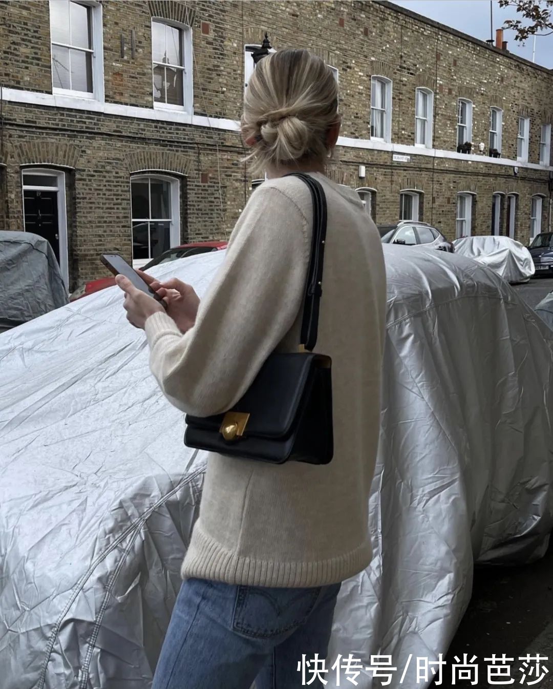 驼背女孩,如何穿出气质感?