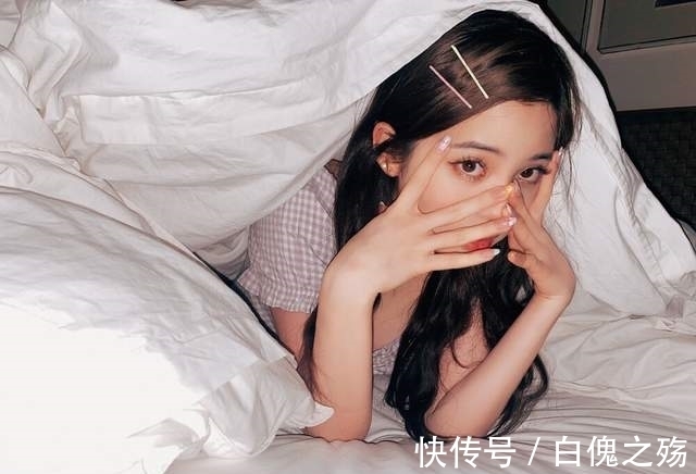 直播|線上追星機會來了?歐陽娜娜再度游戲聯動,火線妹也來湊熱鬧了