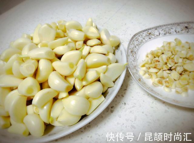 腌制|腌腊八蒜,别直接加醋泡!牢记4点,1天变绿,酸香脆爽,超简单