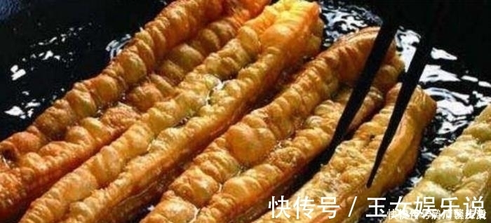 油炸食物|宝宝出生后身上出现大片红疹和胎记,都是孕妇不忌口吃了这些东西