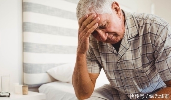 白血病|3种癌早期症状明显,晚期治愈几率较大,最好别轻易放弃