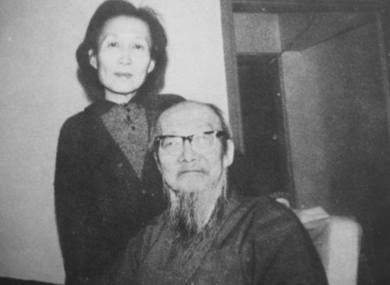 西厢记|朋友夫妻姓氏巧,张恨水《西厢记》暗示红烛下双拜,还完西厢债