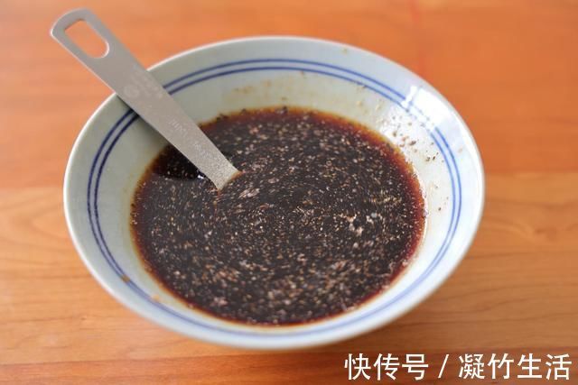 做法|懒人鸡排做法,早餐几分钟搞定,外面一份几十块钱,在家成本超低