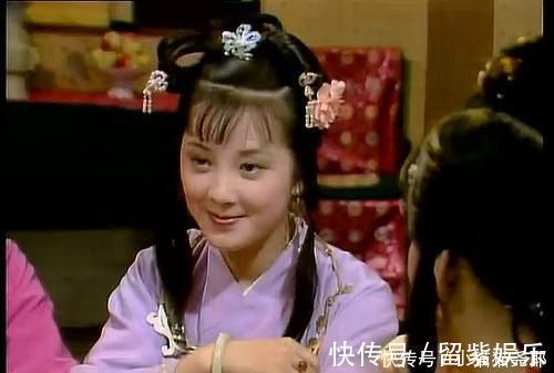 薛宝钗!最疼爱妹妹的薛蟠,忍无可忍,怒斥宝钗:薛家的脸都让你丢尽了!