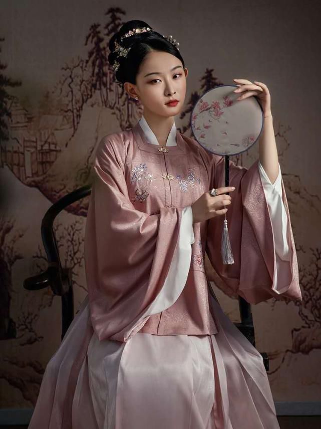 别人穿汉服像“卖家秀”,你穿汉服却像“买家秀”原因出在这里