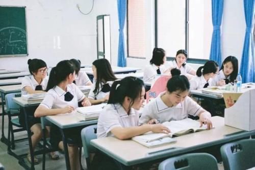 当中学生有这5种表现时，说明想好好学了，家长可以松一口气了