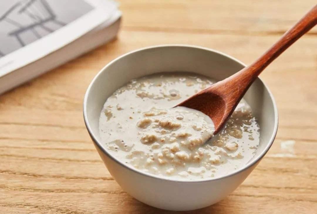 玉米|瘦身最“恨”的5种主食，米饭可不是榜首，第一可能很多人喜欢