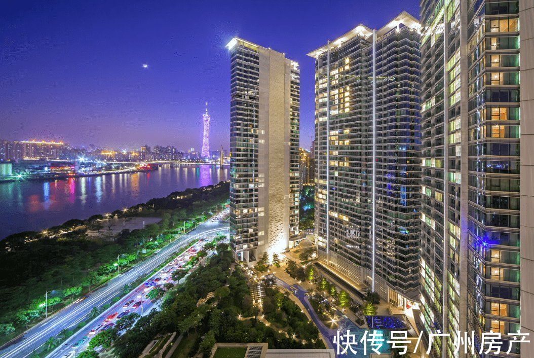 cbd|大师手笔!这套CBD顶复,才是打开塔尖居所的正确方式