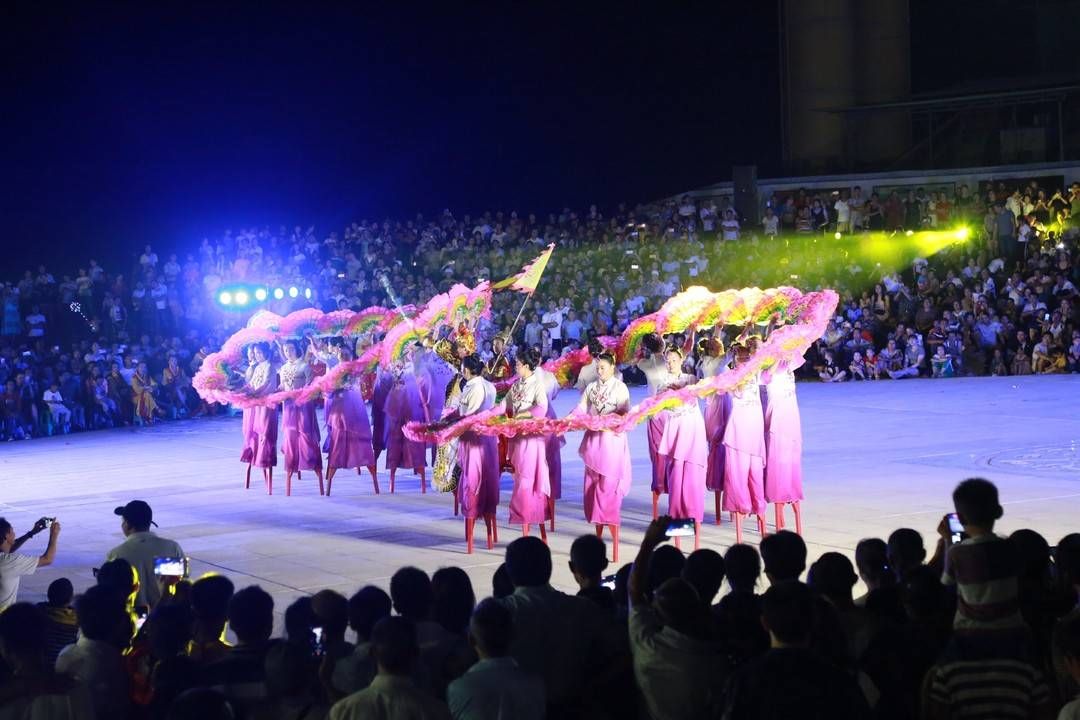 中年|夜经济点亮四川巴山乡村旅游