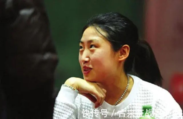 施之皓|天才乒坛少女：被教练骂没文化，退役后进清华，华丽转身变白富美