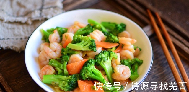 味美|开学了,多给孩子吃点虾,分享4种好做法,鲜香味美,孩子喜欢吃!