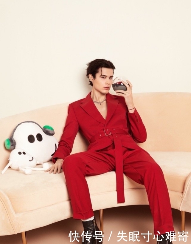 利路修|“笋丝”们利路修发福利来了,渔网装和光腿装你来不来看