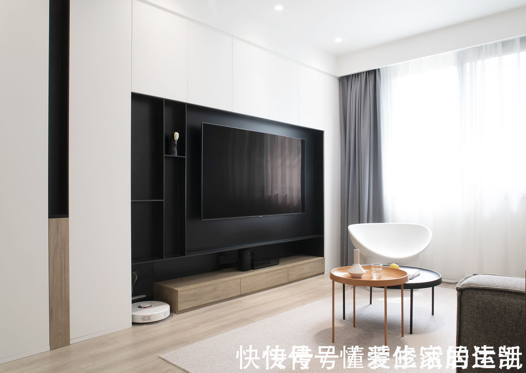 隔墙|80㎡实用主义装修,简约黑白灰色调,全屋简单又大气