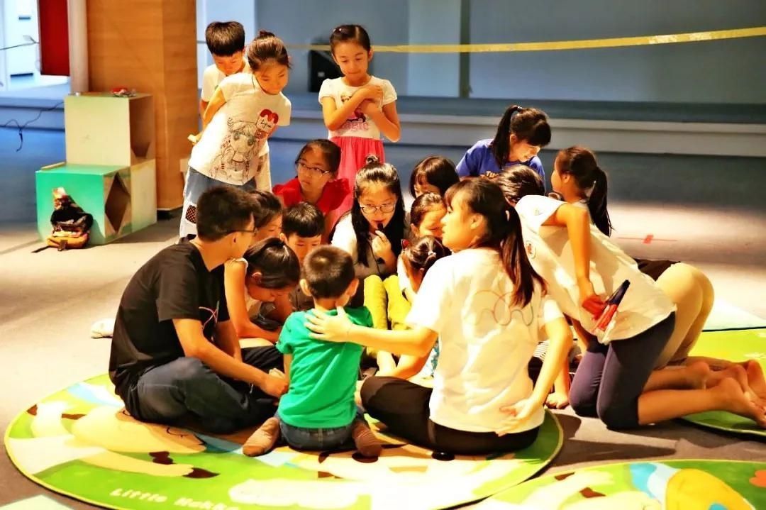 癖好|孩子若有以下3个“癖好”,代表智商和情商双高,占一个都有出息