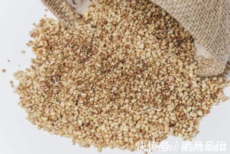 健康|天然“胰岛素”终于被发现了，喝水时放点，无副作用，血糖更平稳