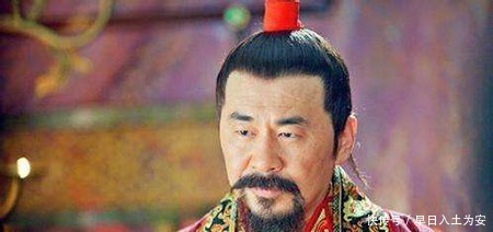  皇帝发现宰相收到大量贿赂，轻描淡写地说了句话，让读书人很尴尬！