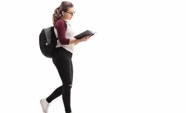 或许|每天坚持走路运动,最后得到了什么3种病或许会“悄悄”走没