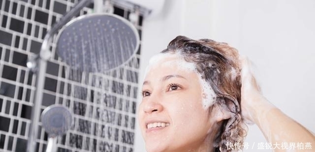 头发隔多久洗一次最好,很多人一直都做错了,难怪头发越掉越多