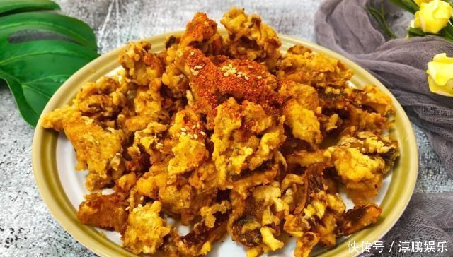 我和老爸的午餐,2个人2道菜有荤有素,老爸2碗米饭都没够吃