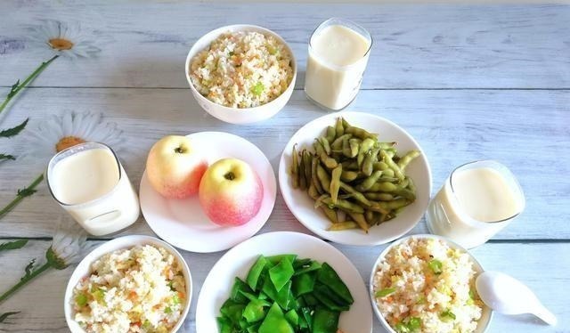 我家五天不同的早餐,一个人也不凑合,每天吃好早餐是对全家负责