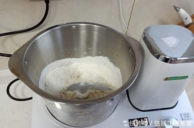 小时|热乎乎的肉包子,懒人做法真快呀,1小时就能吃,太幸福了