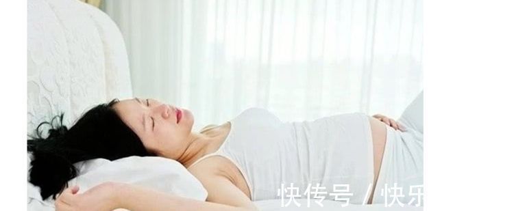 宝妈|怀孕阶段,孕妇睡觉出现这3种情况,可能会让胎儿感到不舒服