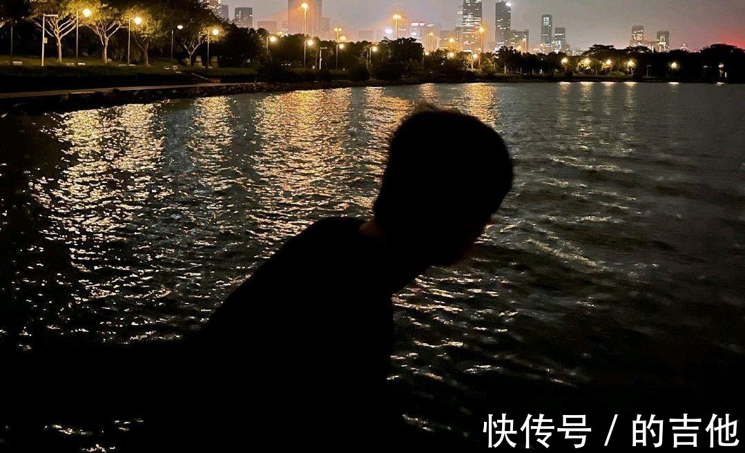 肖戰(zhàn)凌晨放風(fēng)箏了!僅5分鐘,點(diǎn)贊就15萬(wàn)!按慣例,vlog也快了吧