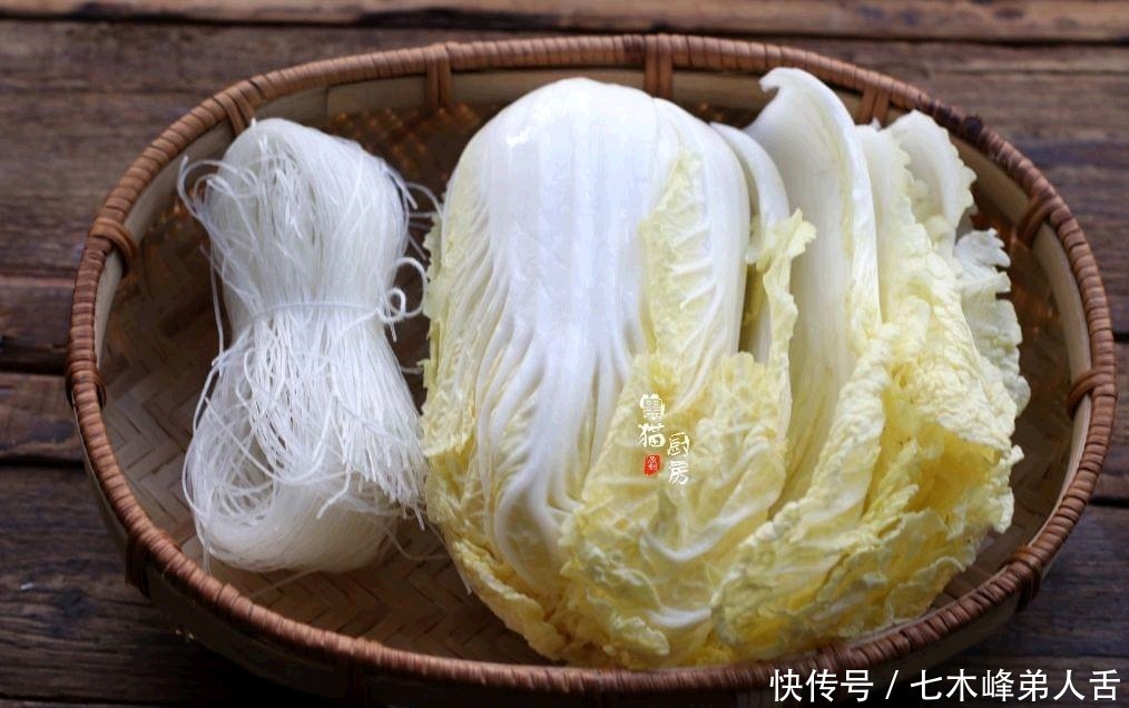 靠边站|入秋后,鸡肉牛肉都要靠边站,这肉最受欢迎,焖上一锅家人特喜欢