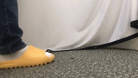 踩屎感|今夏超火的“踩屎感”拖鞋,踩着软,走着轻,速干不臭脚