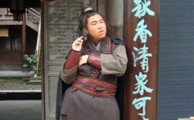 好汉!水浒传中一将军,杀了最爱吹牛的2个好汉,却死在最坏的好汉手里