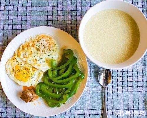 小米粥|健脾胃 养身心 记秘诀,养脾消暑身心兼顾,谨防“情绪中暑”