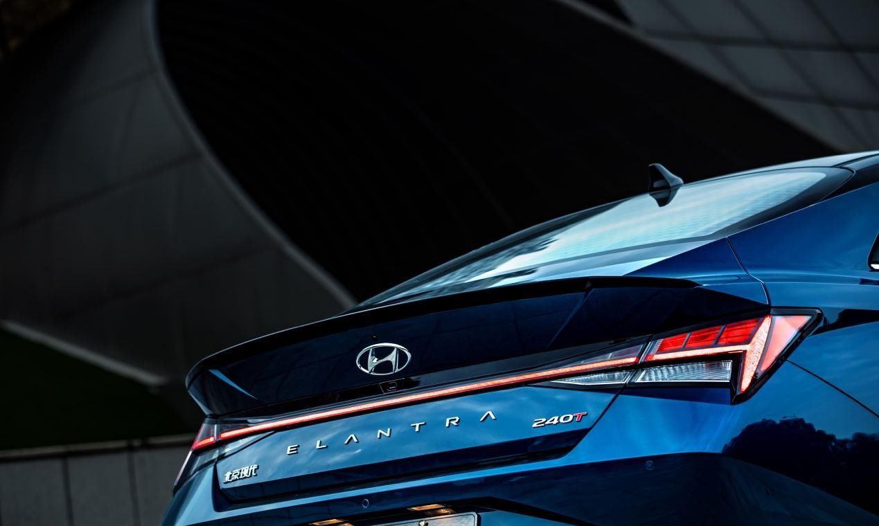  倾情|现代汽车艺术+科技计划已启幕 北京现代第七代伊兰特倾情助阵