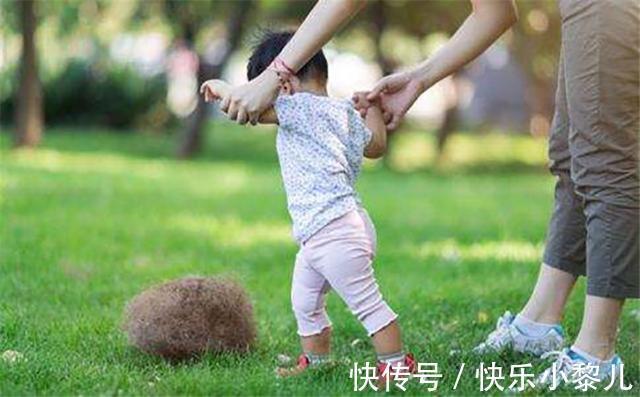 孩子|孩子睡着就满头大汗，是缺钙吗？真相没那么简单，爸妈要当心