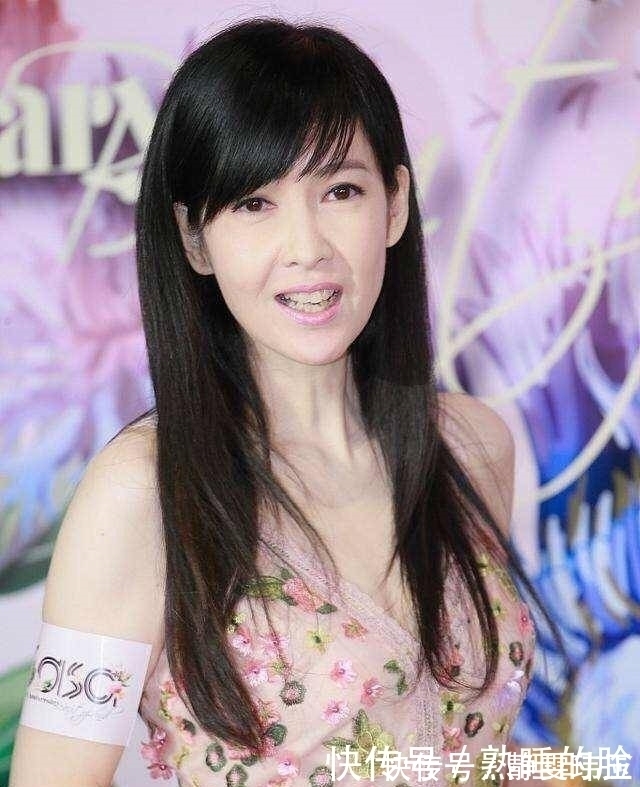 阿姨|奔四女人别留这3种“阿姨发型”,自我感觉时髦,其实又土又老气