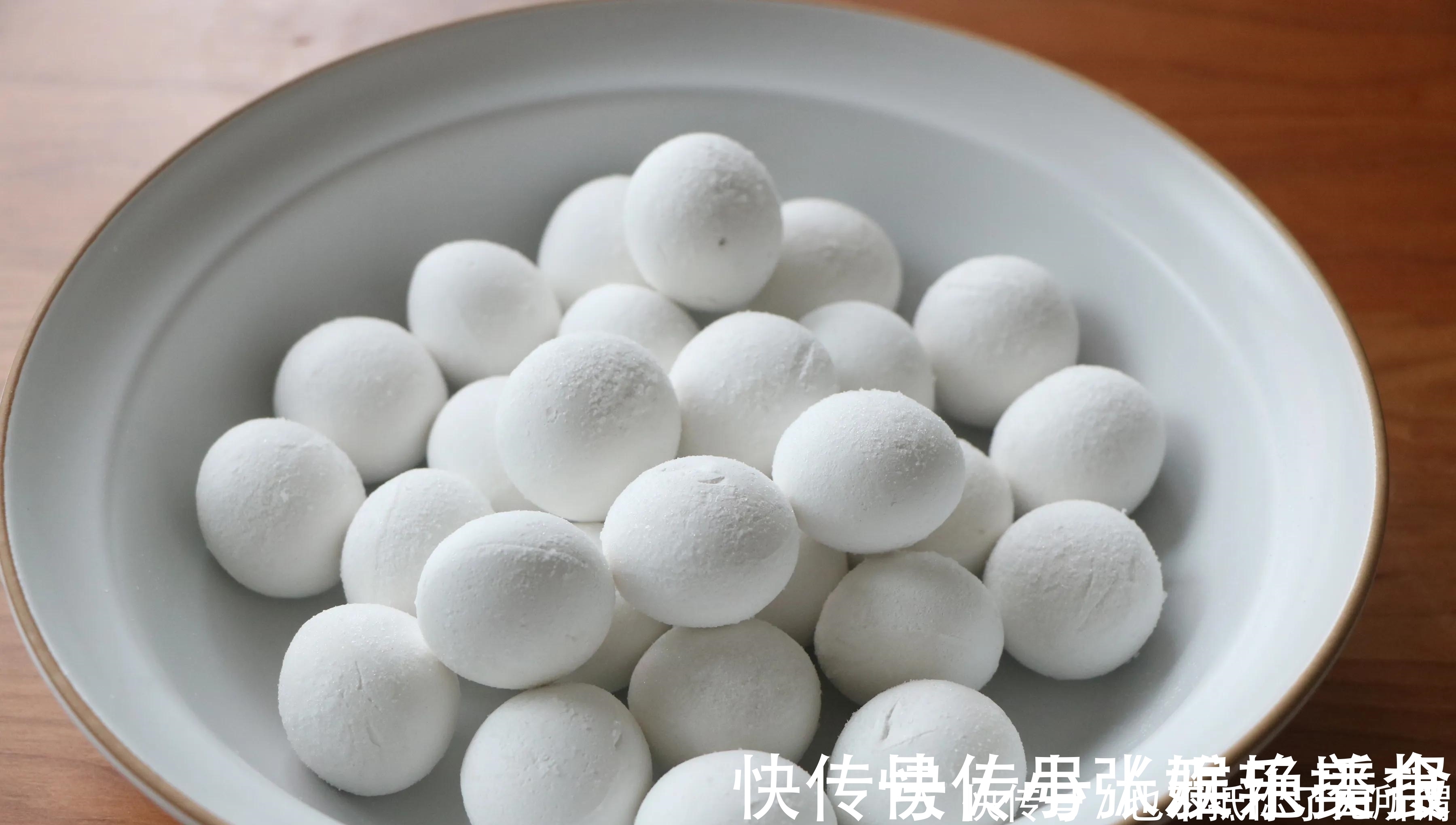 小吃|汤圆别直接煮着吃了,多加一步,好吃不甜腻,堪比街边小吃,香!