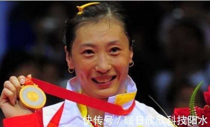 于洋|她是被丈夫抛弃的奥运冠军,如今独自抚养女儿,前夫已再婚生子
