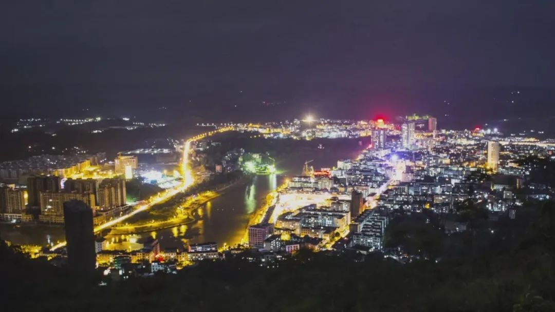  新增|快看看！环江新增的国家AAAA级旅游景区、五星级农家乐