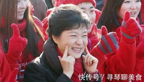 一手|朴槿惠，为何写得一手漂亮的中国书法？她的书法水平，到底如何？